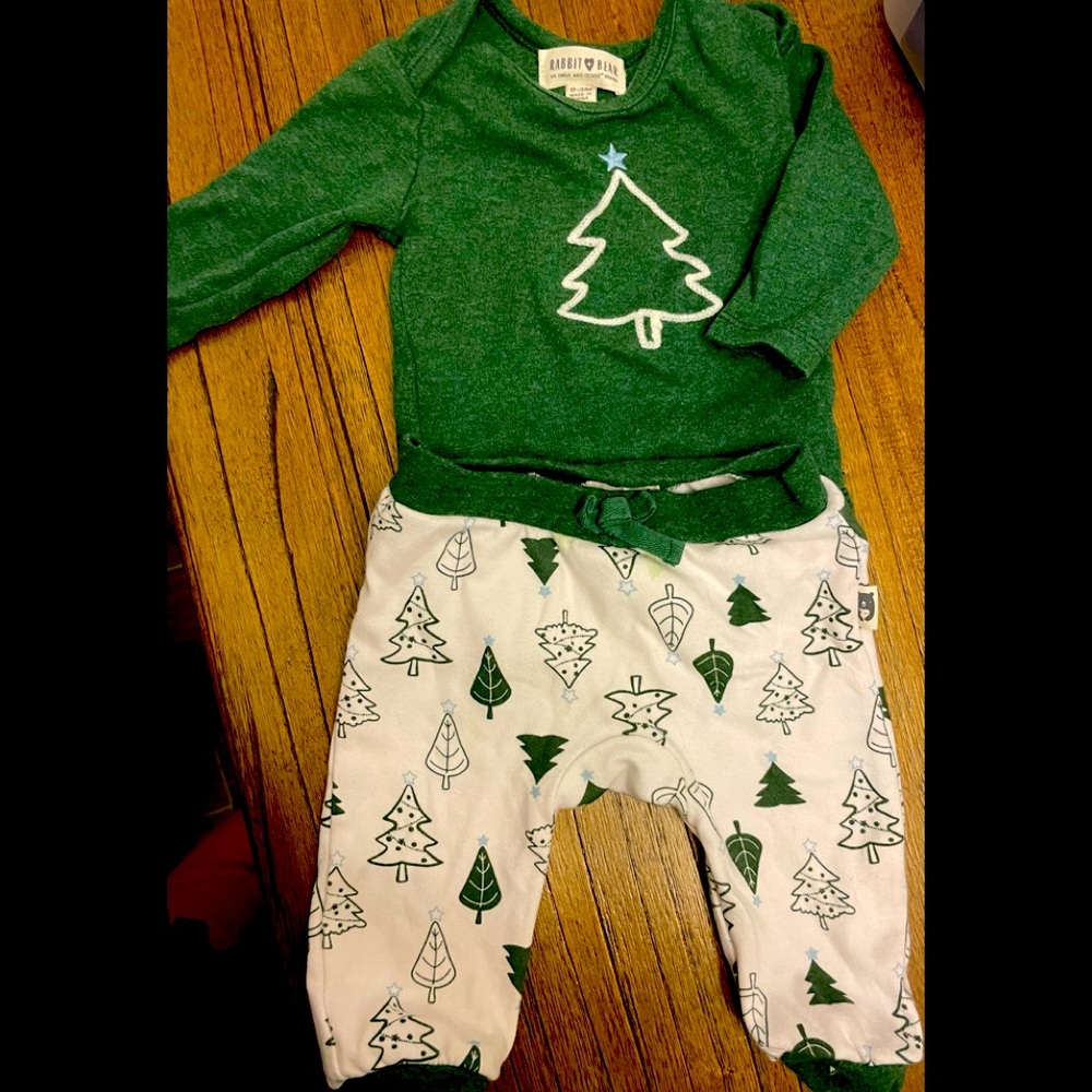 0-3 mo Christmas boy outfit